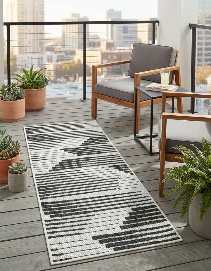 2' x 5' 3 Easy-Clean Modern Indoor / Outdoor...