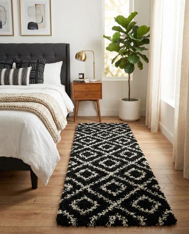  3' 3 x 16' 5 Lattice Shag Runner Rug