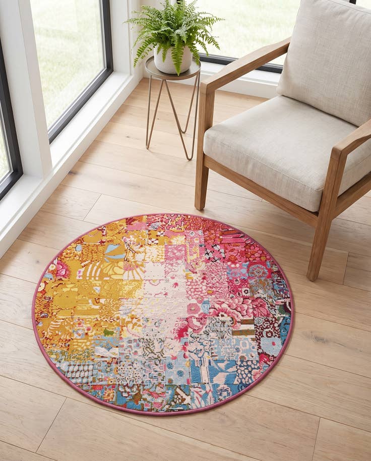 Detail image of 3' x 3' Easy-Clean Modern Indoor / Outdoor Round Rug