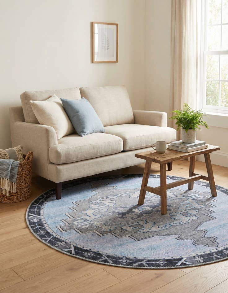 Detail image of  3' 6 x 3' 6 Timeless Round Rug