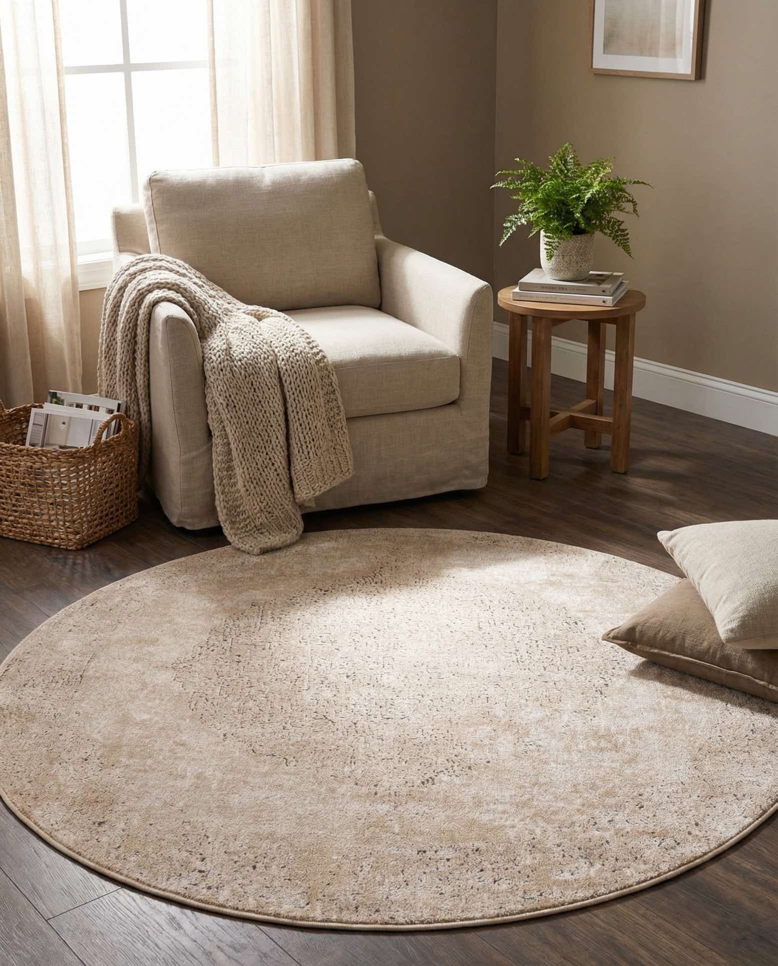 5' 3 x 5' 3 Oregon Round Rug