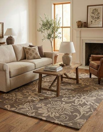 5' x 8' Agra Wool Rug