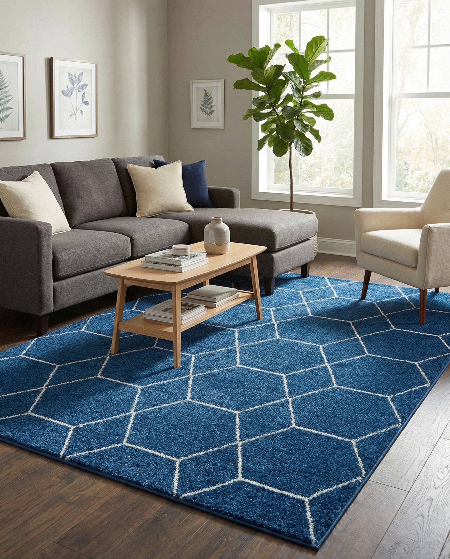  9' x 12' Lattice Frieze Rug