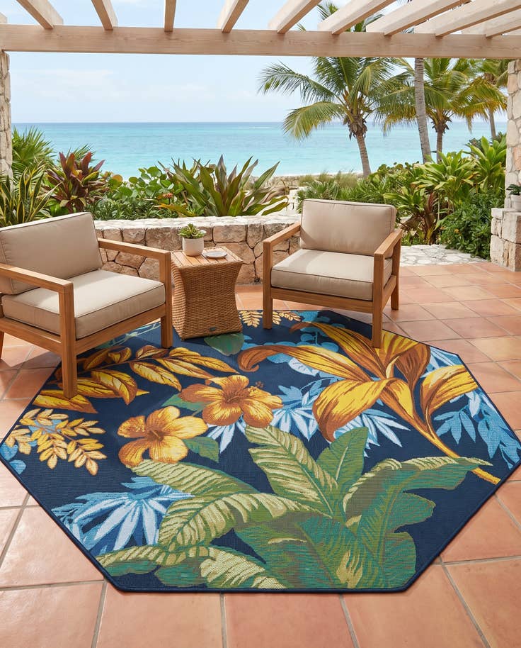 Detail image of 5' 3 x 5' 3 Easy-Clean Botanical Indoor / Outdoor Octagon Rug