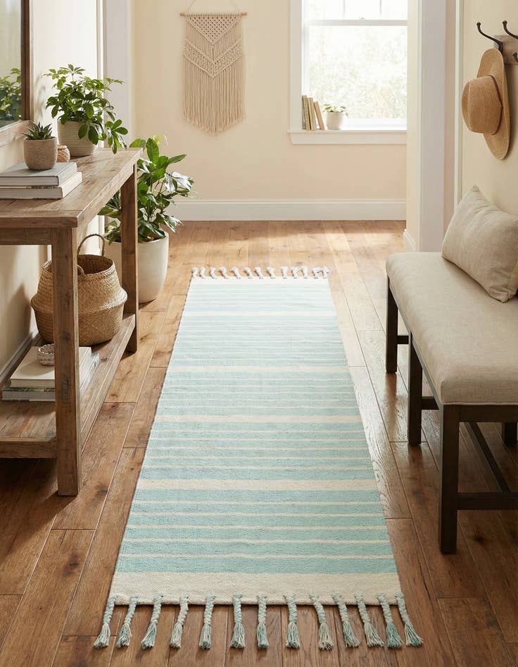 Detail image of 2' 7 x 10'  Hand Woven Chindi Cotton Runner Rug