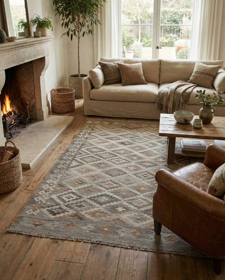 6' 6 x 9' 9 Hand Woven Kilim Maymana Wool Rug