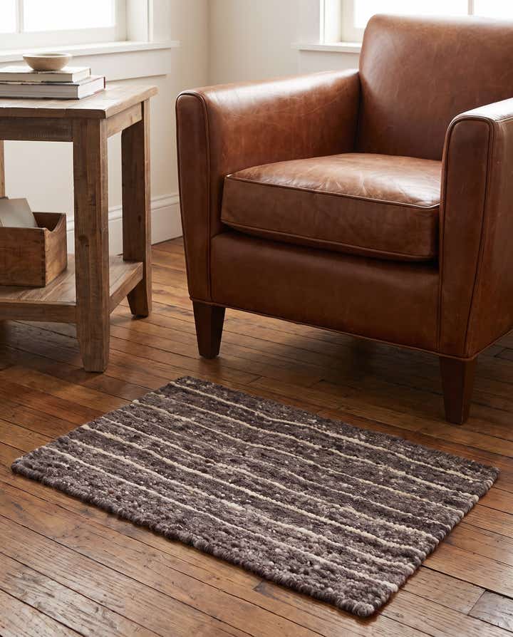 2' x 3' 1 Hand Knotted Moroccan Wool Rug