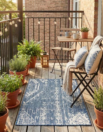2' x 3' Easy-Clean Bohemian Indoor / Outdoor Rug