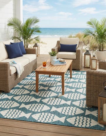 9' x 12' Easy-Clean Coastal Indoor / Outdoor Rug
