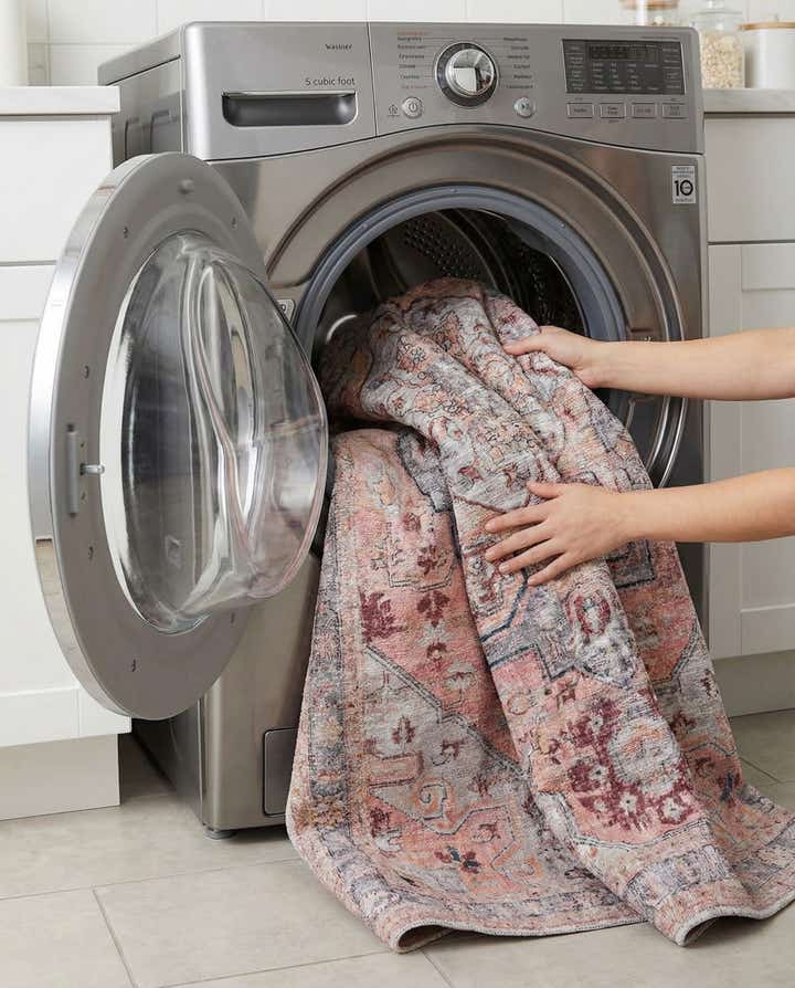 4' x 6' Washable Mangata Rug