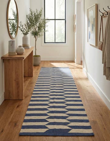 2' 8 x 9' 8 Hand Woven Kilim Modern Wool Runner Rug