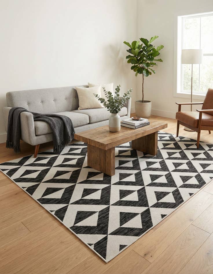 Detail image of 6' x 9' Easy-Clean Jill Zarin Napa Indoor / Outdoor Rug