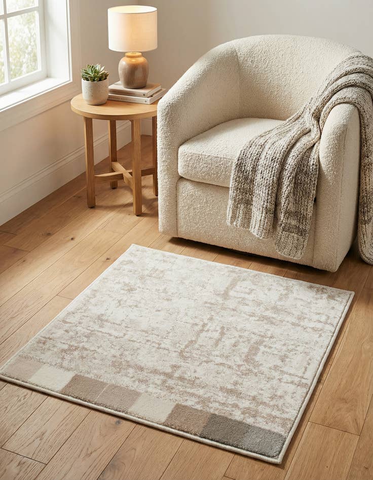 Detail image of 1' 8 x 1' 8 Uptown Lexington Avenue Sample Rug