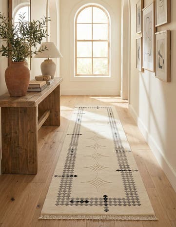 2' 7 x 9' 11 Hand Knotted Darya Wool Runner Rug
