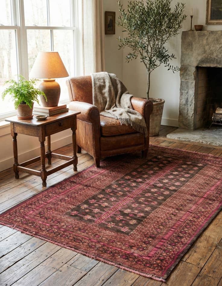 Detail image of  3' 3 x 4' 4  Hand Knotted Ultra Vintage Persian Wool Rug