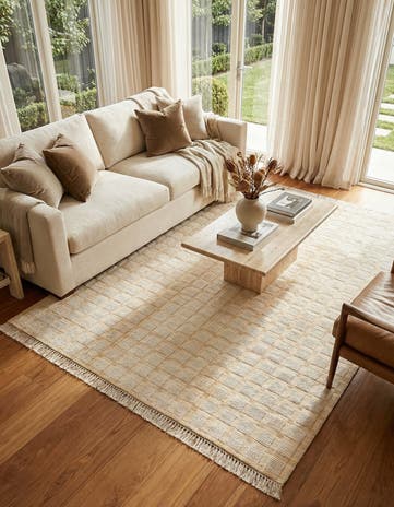 6' 6 x 9' 9 Hand Knotted Darya Wool Rug