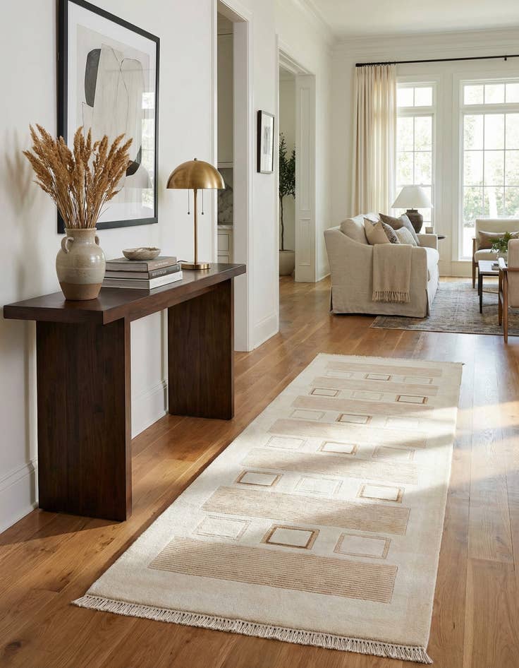 Detail image of 2' 9 x 9' 9  Hand Knotted Darya Wool Runner Rug