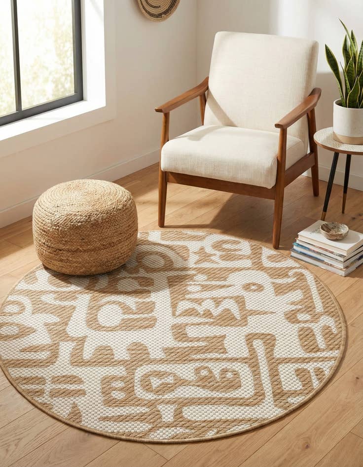 Detail image of 3' x 3'  Washable Modern Indoor / Outdoor Round Rug