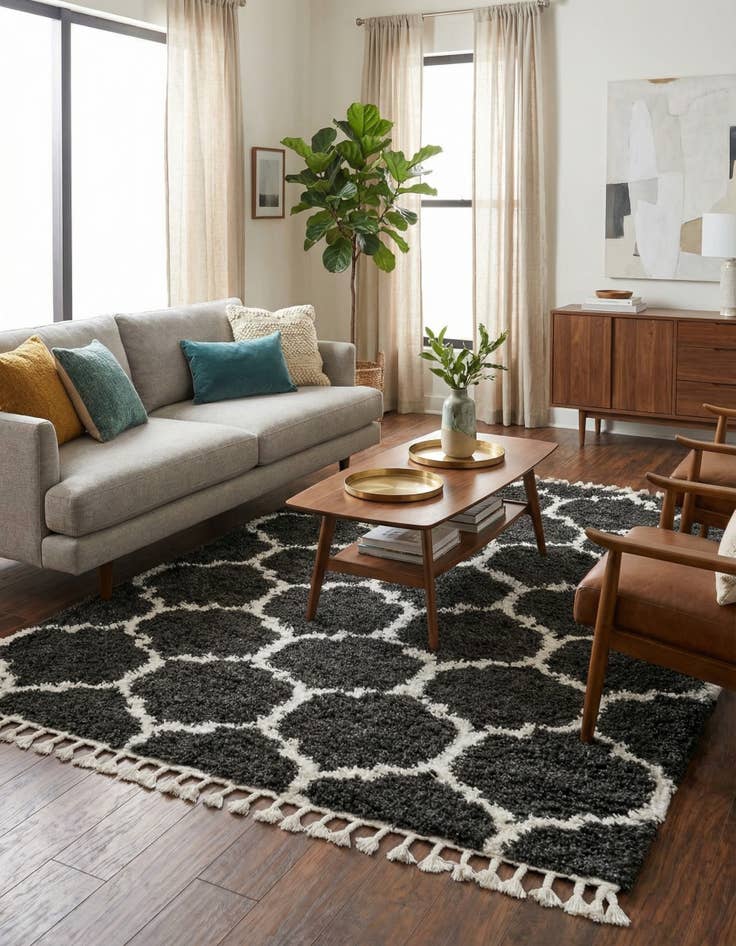 Detail image of 9' x 12' Lagom Shag Rug