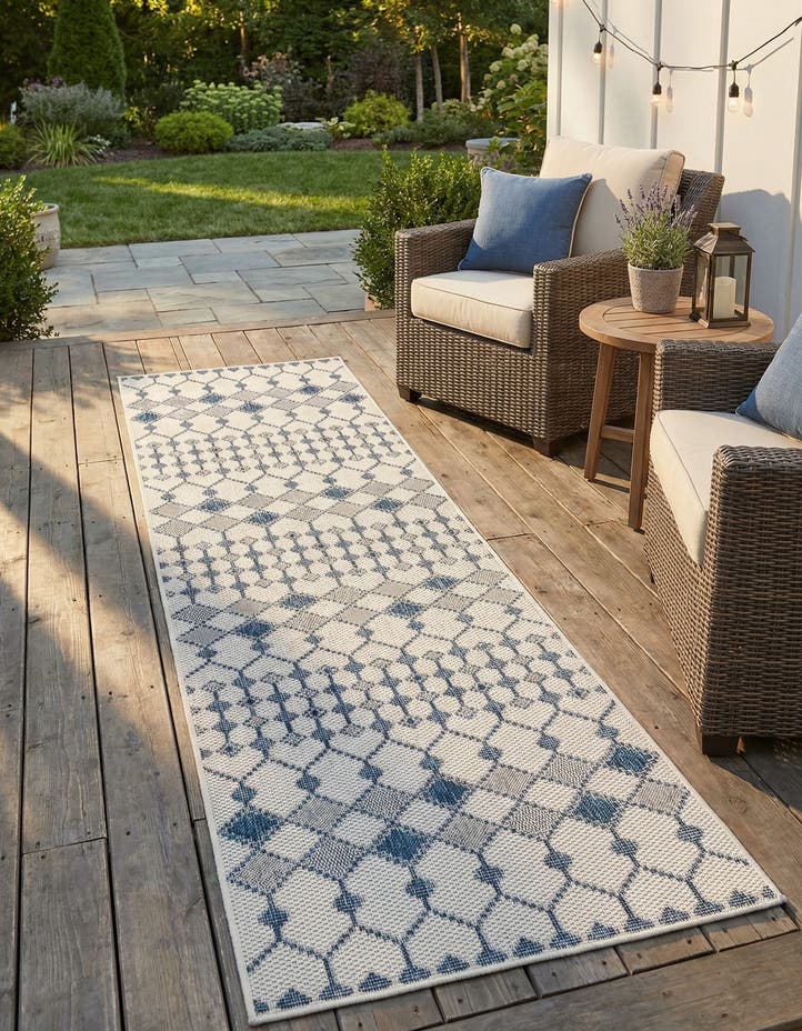 2' 7 x 10' Easy-Clean Lattice Indoor / Outdoo...