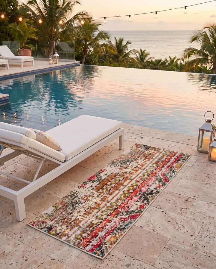2' x 5' Easy-Clean Casablanca Indoor / Outdoor Runner Rug