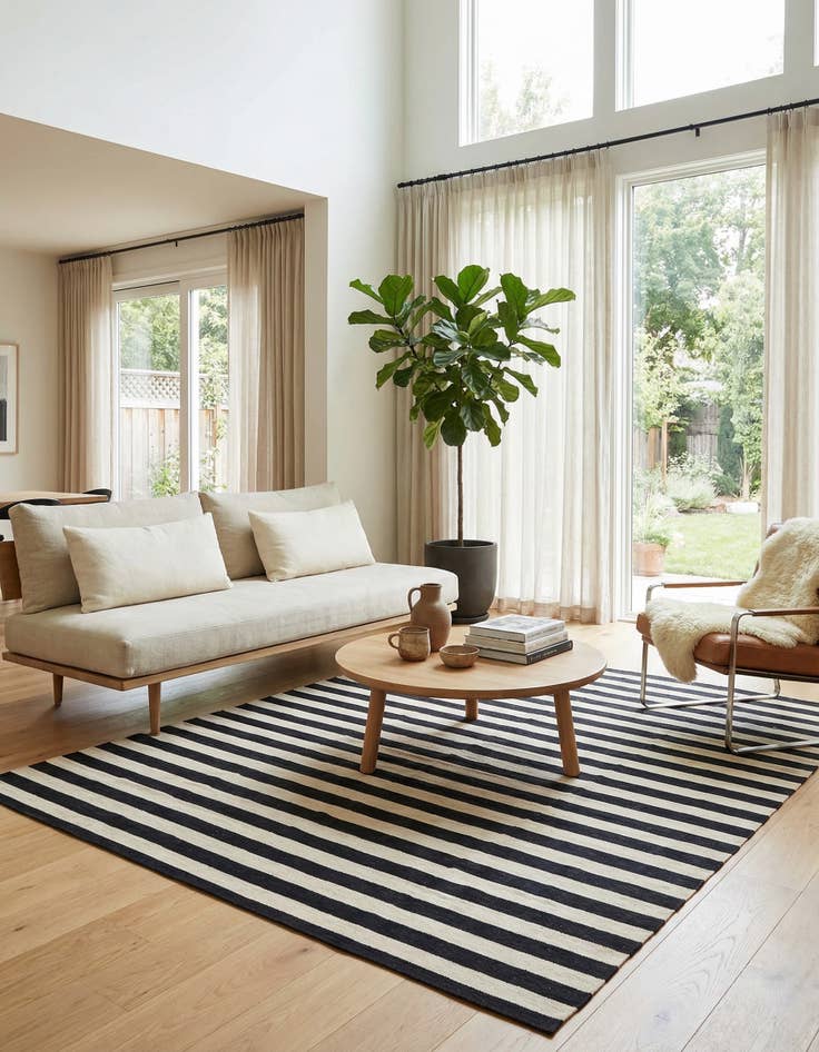 Detail image of 8' 6 x 9' 8  Hand Woven Kilim Modern Wool Rug