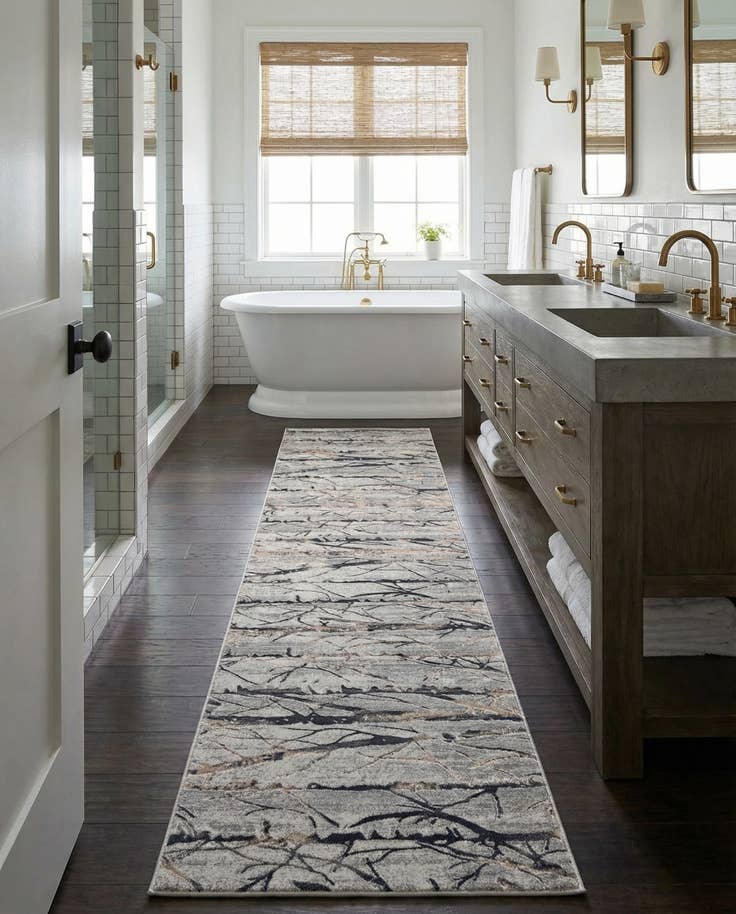 Detail image of 2' x 8' Finsbury Runner Rug
