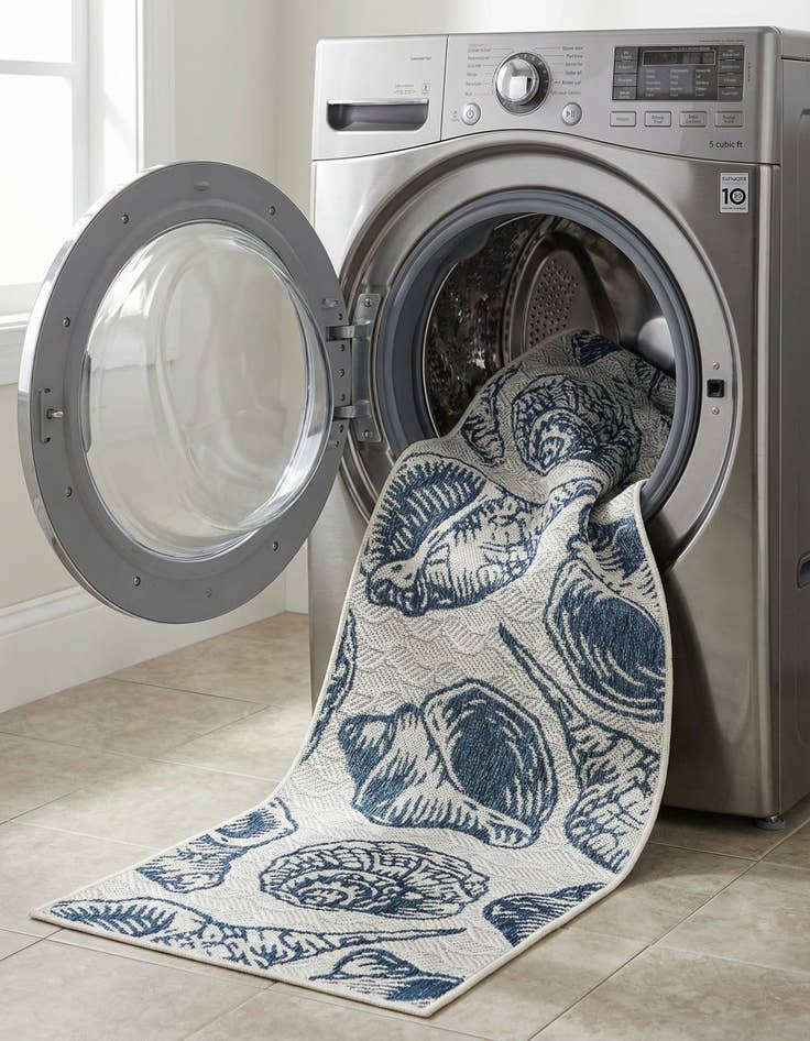 Detail image of 2' x 8'  Washable Coastal Indoor / Outdoor Runner Rug