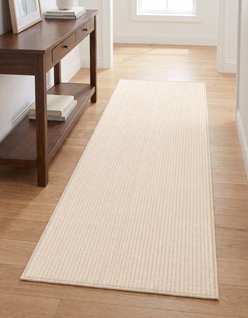 2' x 6' Monochromatic Bouclee Runner Rug