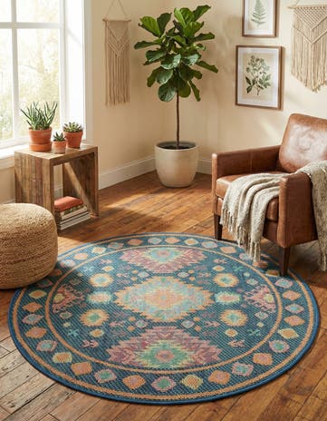 4' 1 x 4' 1 Easy-Clean Baja Indoor / Outdoor Round Rug