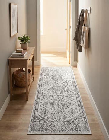 2' x 5' 3 Oxford Runner Rug