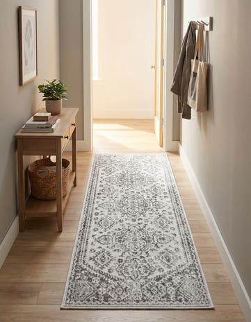 2' x 5' 3 Oxford Runner Rug
