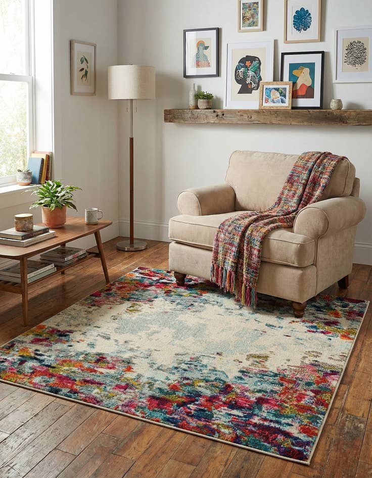 Detail image of  4' x 4'  Washable Theia Square Rug