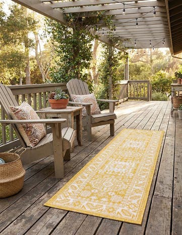 Yellow Easy-Clean Aztec Indoor / Outdoor Runner Rug