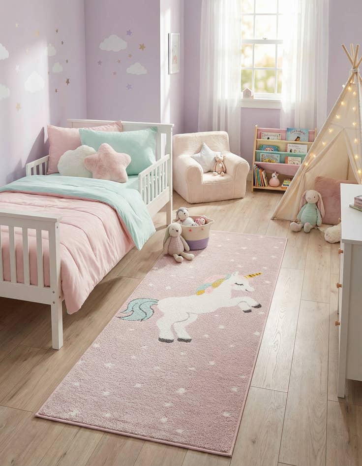 Detail image of 2' 2 x 6' 1 Unicorn Whimsy Kids Runner Rug