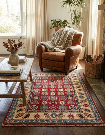 2' 8 x 4' 1 Hand Knotted Kazak Rug