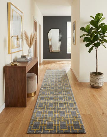 2' 7 x 12' Marilyn Monroe™ Glam Deco Runner Rug