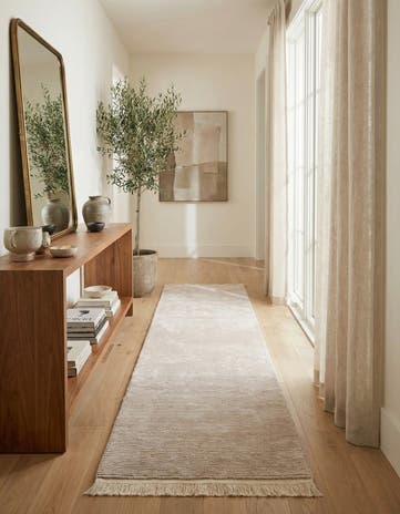2' 7 x 9' 9 Darya Runner Rug