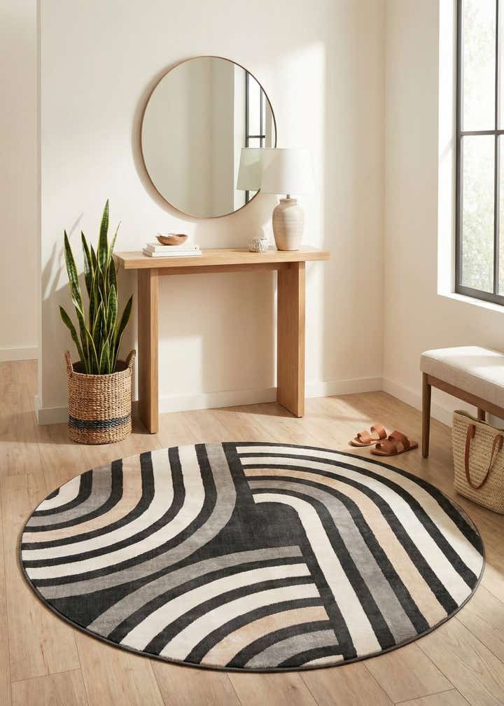 7' 10 x 7' 10 Charlotte Round Rug