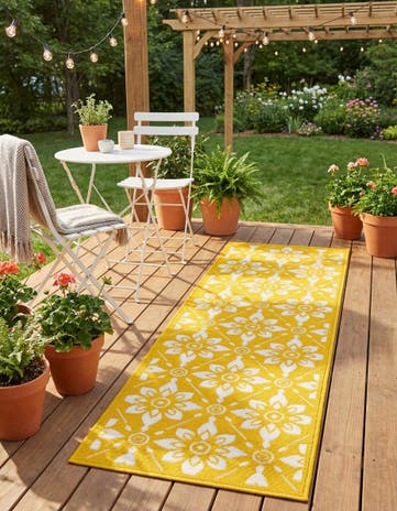 Yellow Easy-Clean Lattice Indoor / Outdoor Runner Rug