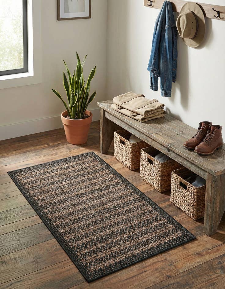 Detail image of 2' 2 x 3'  Washable Border Indoor / Outdoor Rug