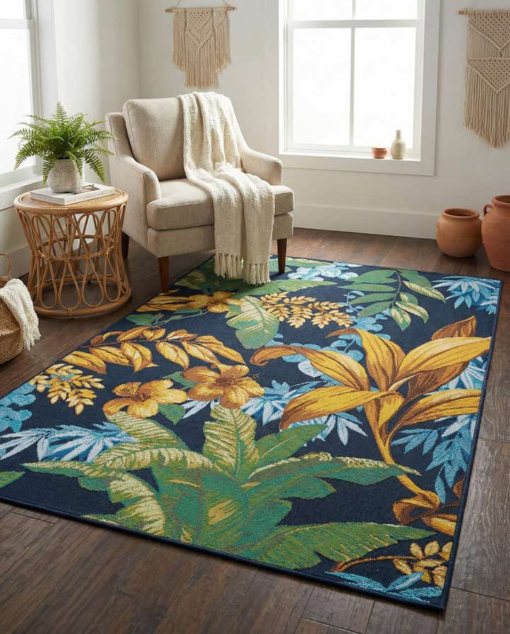 4' x 6' Easy-Clean Botanical Indoor / Outdoor Rug