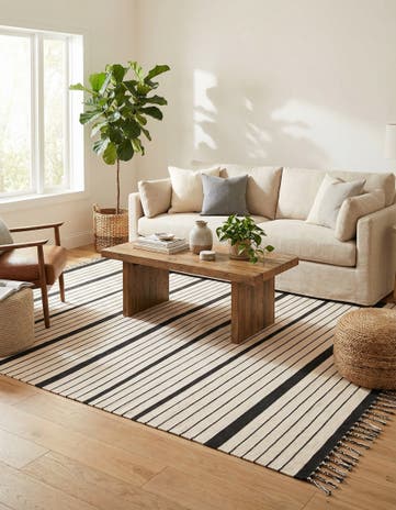 Black and White Hand Woven Chindi Cotton Rug