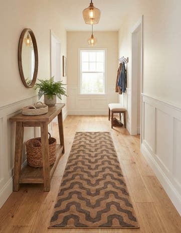2' 7 x 9' 10 Chevron Runner Rug