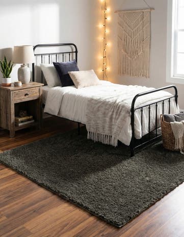 4' x 6' Soft Solid Shag Rug