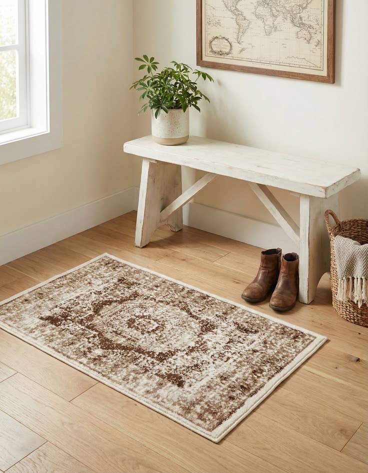 Detail image of 2' x 3' Istanbul Rug