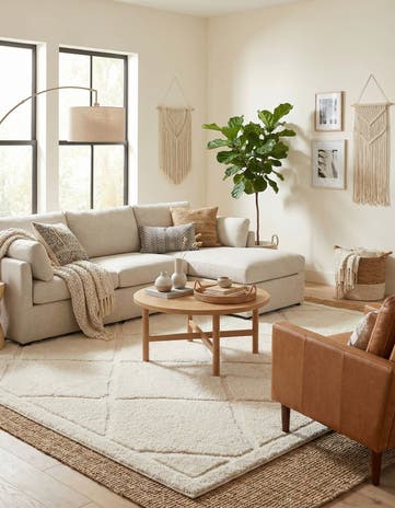 Ivory Trellis Shag Square Rug