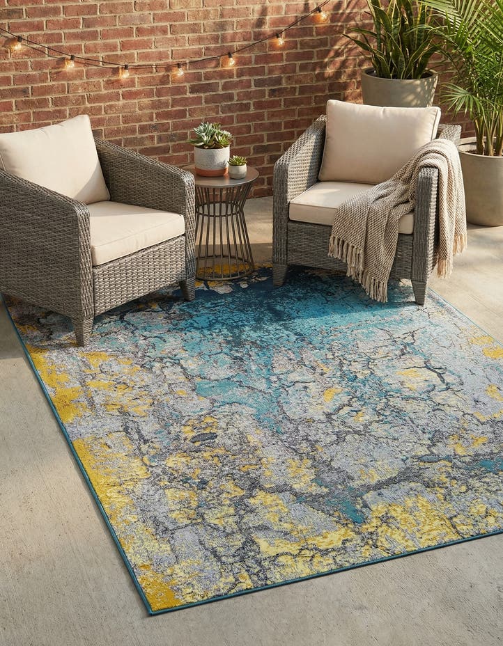 5' x 7' Easy-Clean Modern Indoor / Outdoor...