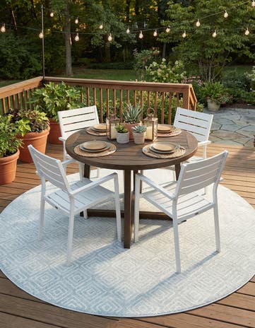 10' x 10' Easy-Clean Sabrina Soto Indoor / Outdoor Round Rug