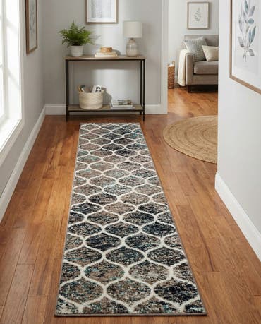  2' x 8' 8 Lattice Frieze Runner Rug